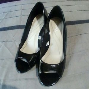 Merona Marita Black Wedge size 6